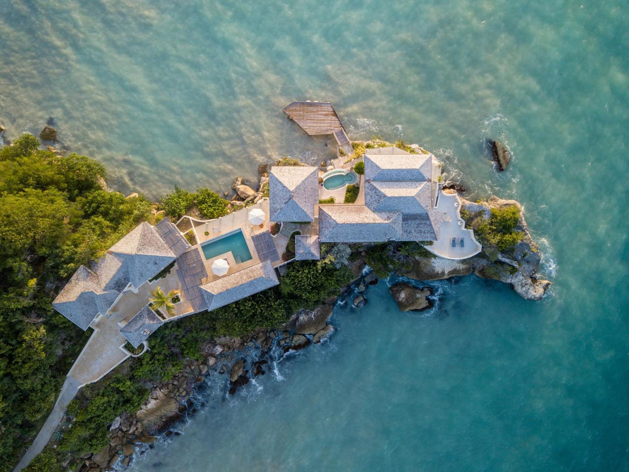 Blue Waters Resort&Spa St. John's Exterior foto
